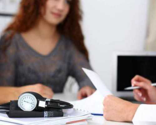 重庆辅助生殖指南：妇幼保健院人工授精与三代试管费用、成功率及借卵代生选择